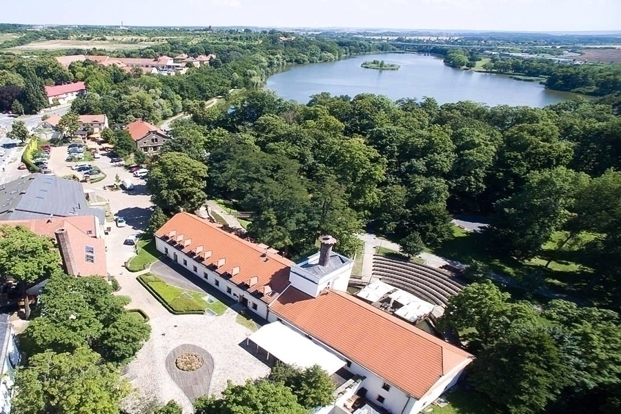 Privátní vnitřní nebo venkovní wellness v Praze