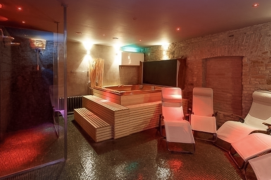 Privátní vnitřní nebo venkovní wellness v Praze