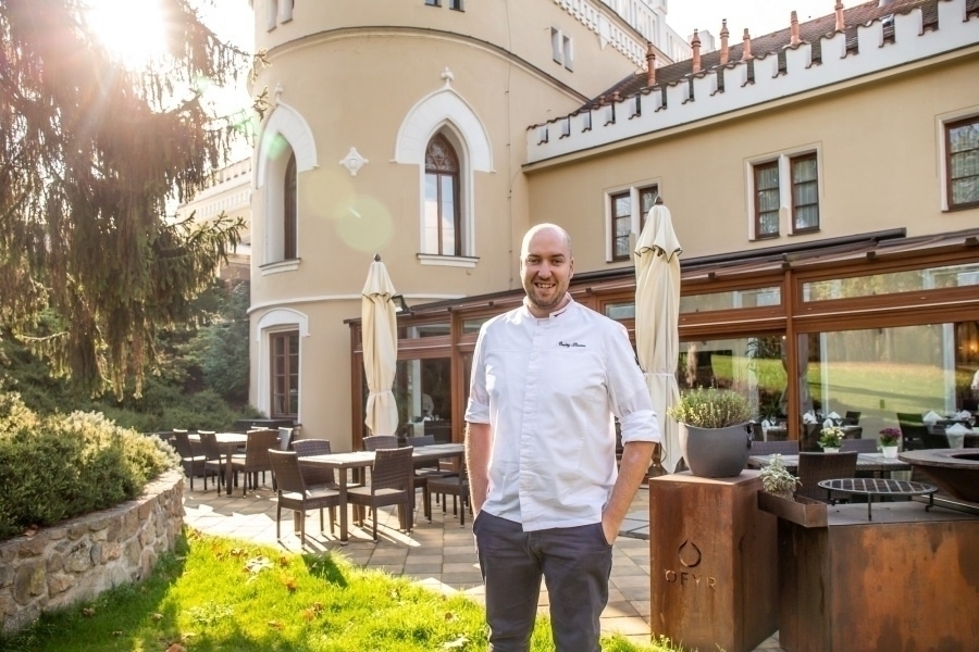 Luxusní 6chodové degustační menu v Chateau St. Havel****